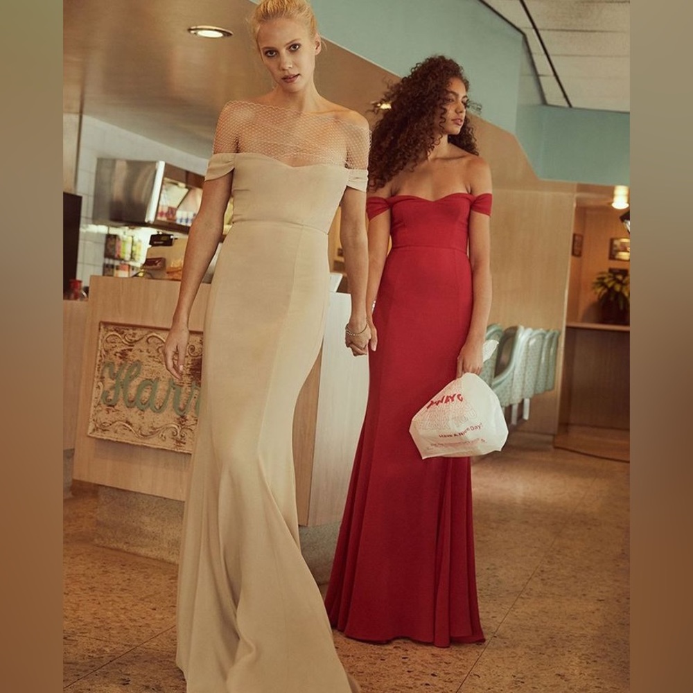 Reformation Marilyn maxi dress size 0 in red.